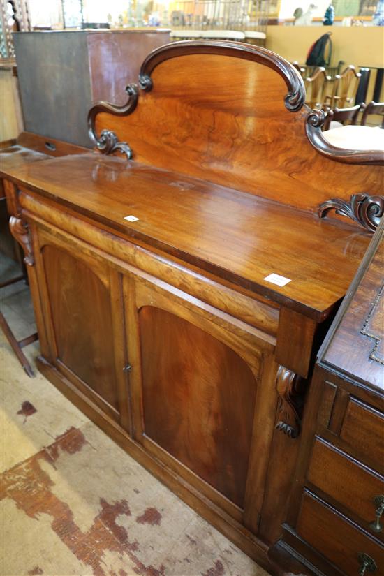 Victorian mahogany chiffonier